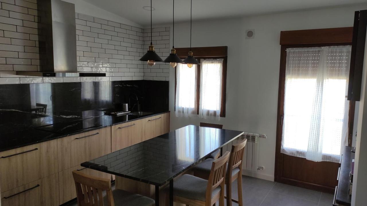 Casa Valparaiso San Martin de Laspra Екстериор снимка